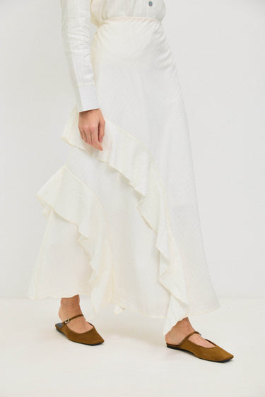 חצאית עם ראפלים MILK