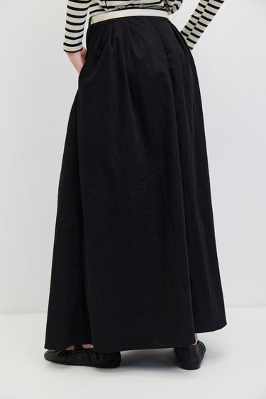 חצאית ניילון BLACK