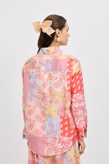 חולצה מכופתרת פייזלי PINK