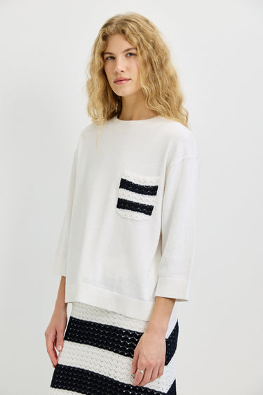 חולצת סריג עם כיס קרושה BLUE&WHITE