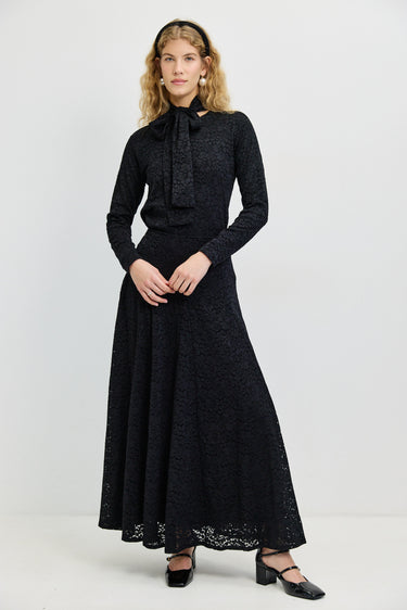 חצאית תחרה BLACK