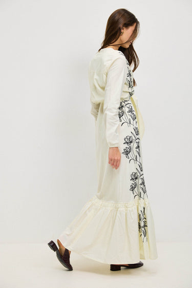 סראפן עם רקמה BUTTER