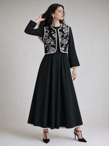 שמלה אלגנטית קצוות רקומות BLACK
