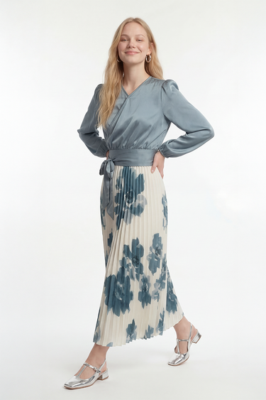 חצאית פליסה עם פרחים TEAL