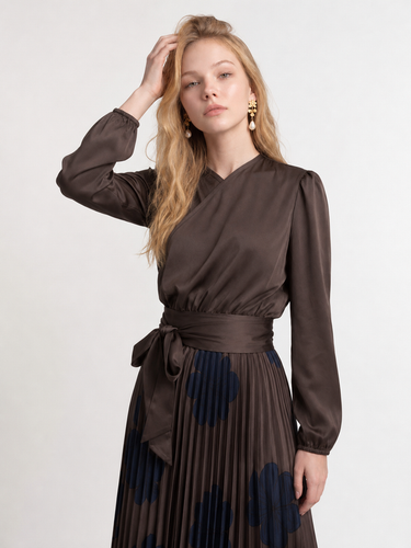 חולצת מעטפת סאטן BROWN