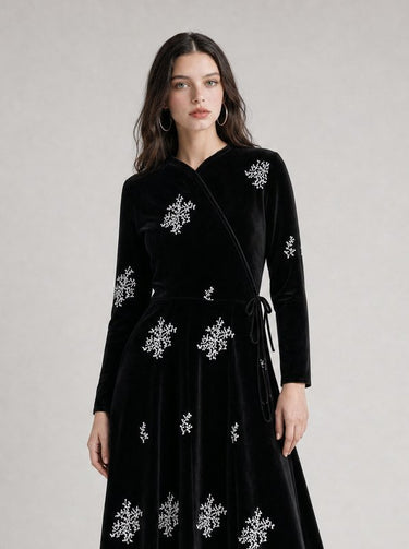 שמלת בית קטיפה עם רקמה BLACK