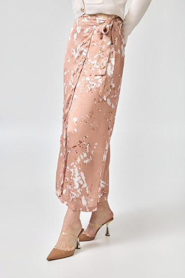 חצאית מעטפת מדוגמת